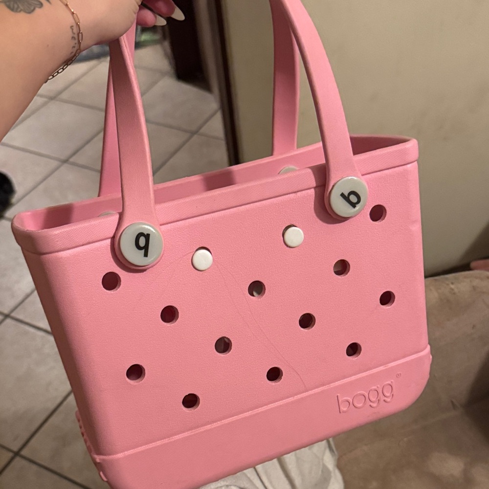 CROCS Pink Mini Bogg Bag